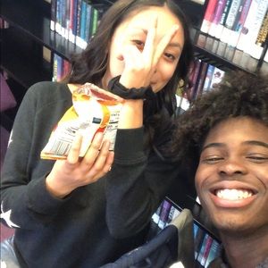 Meet your Posher, Kenay